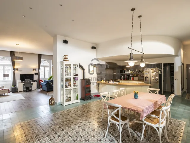 Eladó lakás Budapest VII. kerület 165 nm