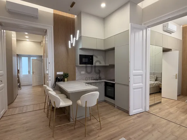 Eladó lakás Budapest VI. kerület 62 nm