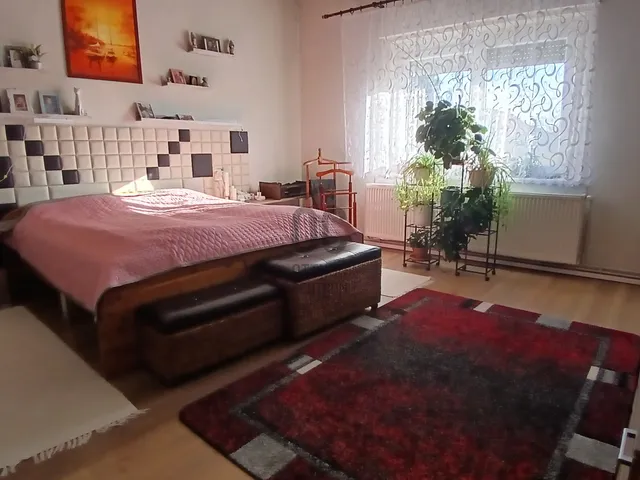 Eladó ház Monor 160 nm