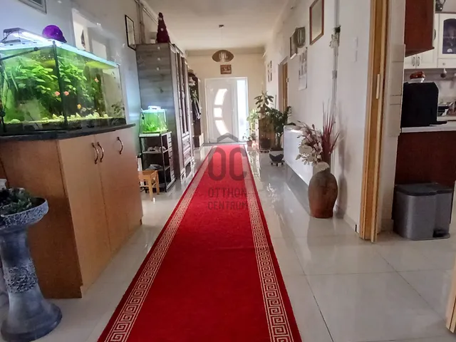 Eladó ház Monor 160 nm