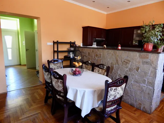 Eladó ház Budapest XV. kerület, Pestújhely 135 nm