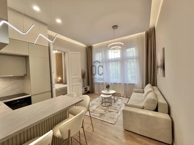 Eladó lakás Budapest VI. kerület 69 nm