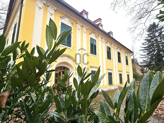 Eladó kereskedelmi és ipari ingatlan Hőgyész 653 nm