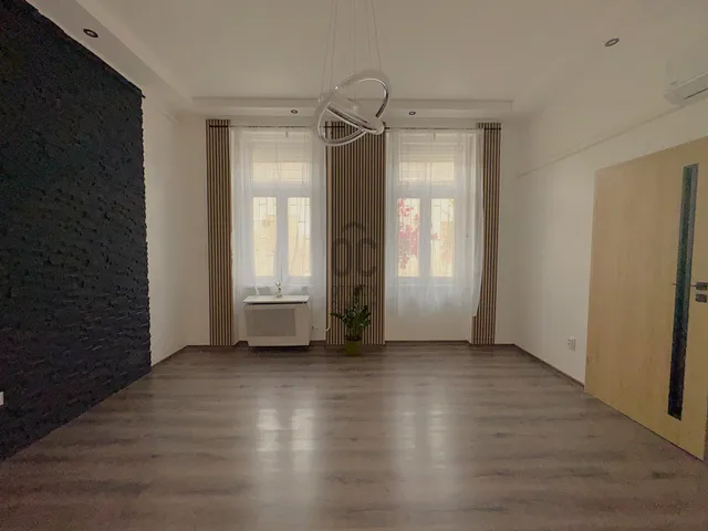 Eladó lakás Budapest XVIII. kerület, Rendessytelep 59 nm