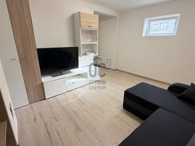 Eladó ház Biatorbágy, Torbágy 45 nm
