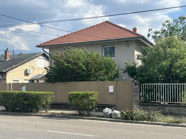 Eladó ház Budapest XXII. kerület, Budafok 215 nm