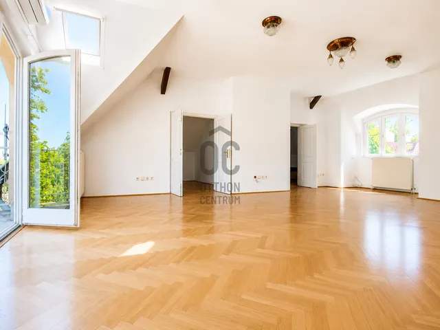 Kiadó lakás Budapest XII. kerület, Kissvábhegy 117 nm