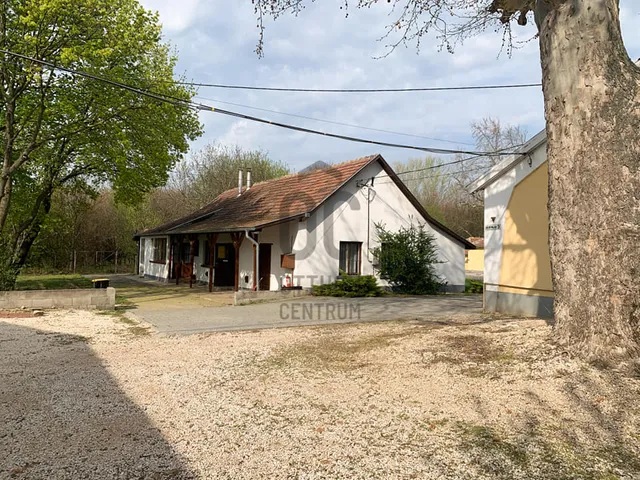 Eladó telek Polgárdi 6202 nm