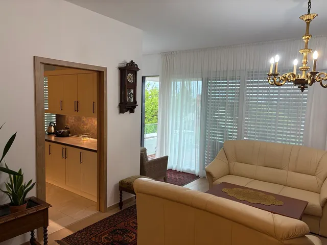 Kiadó lakás Budapest XII. kerület 106 nm