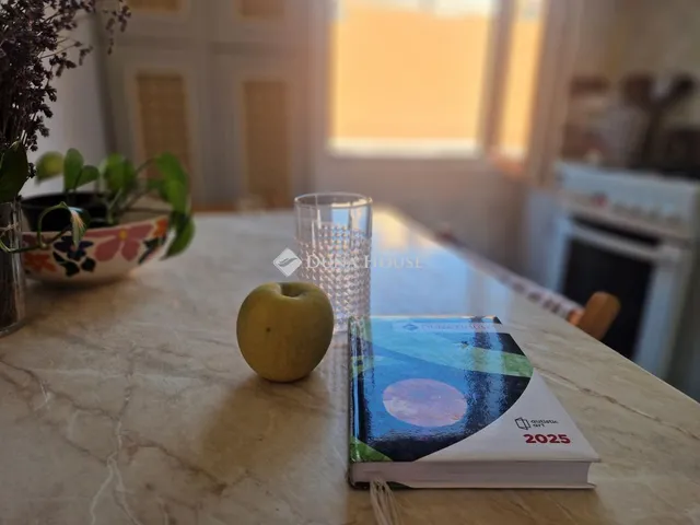 Eladó lakás Budapest VIII. kerület 71 nm