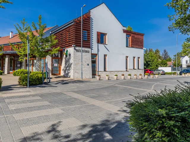 Eladó ház Budakalász 260 nm