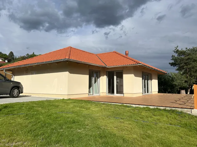 Eladó ház Szentendre, Szarvashegy 88 nm