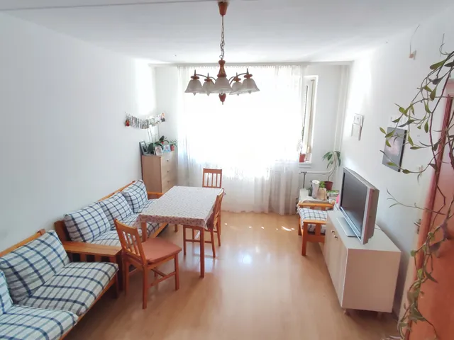Eladó lakás Budapest III. kerület, Békásmegyer 51 nm