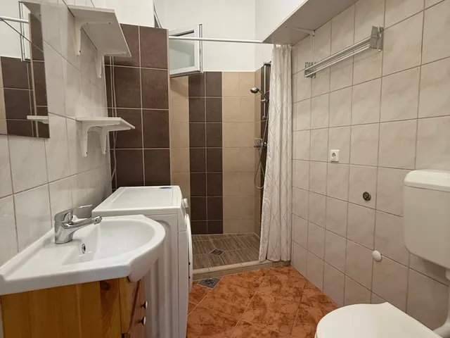 Eladó lakás Budapest III. kerület, Újlak III. ker. 39 nm