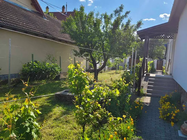 Eladó ház Budakalász 90 nm