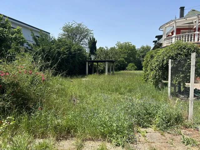 Eladó telek Budapest III. kerület, Csillaghegy 696 nm