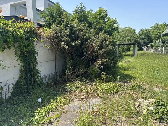 Eladó telek Budapest III. kerület, Csillaghegy 696 nm