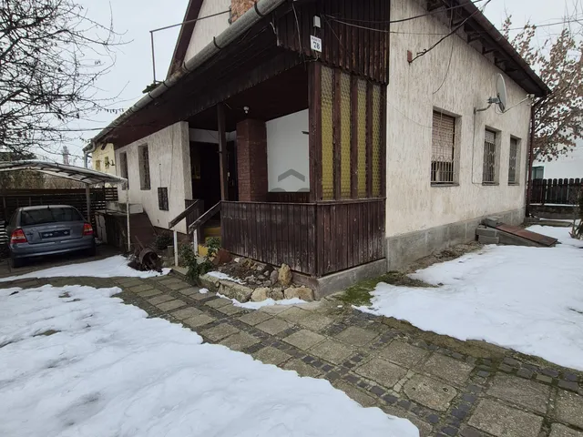 Eladó ház Budakalász 63 nm