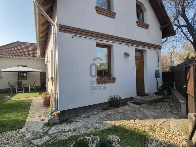 Eladó ház Budakalász 134 nm