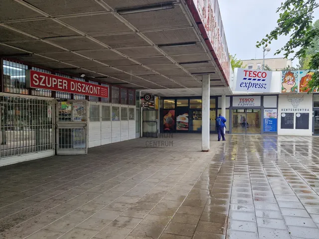 Kiadó kereskedelmi és ipari ingatlan Budapest III. kerület, Békásmegyer 89 nm