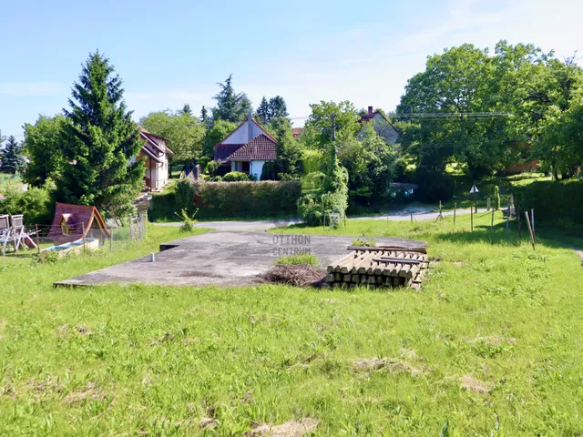 Eladó telek Kőszeg 1956 nm