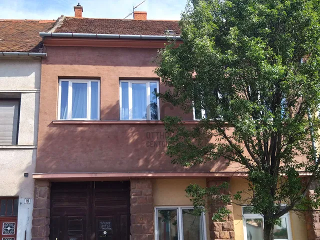 Eladó lakás Szombathely, Belváros 132 nm