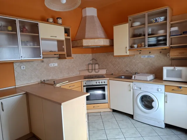 Eladó ház Sárvár 170 nm