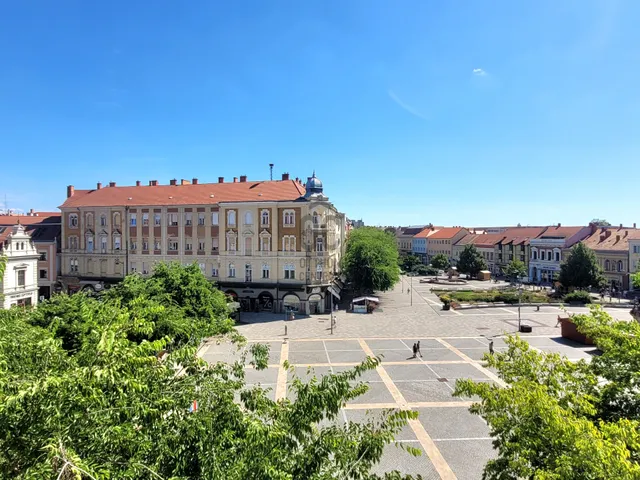 Eladó lakás Szombathely, Belváros 139 nm
