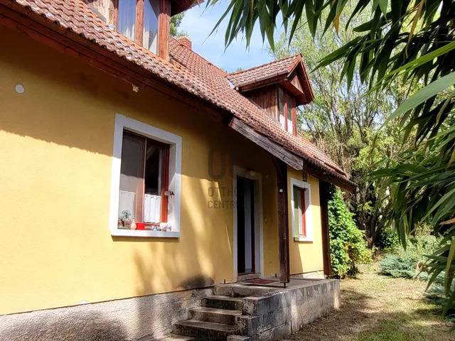 Eladó ház Csipkerek 108 nm