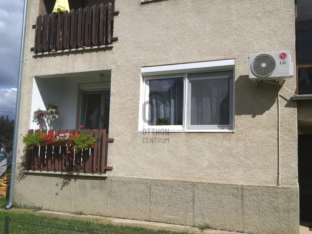 Eladó lakás Bük 64 nm