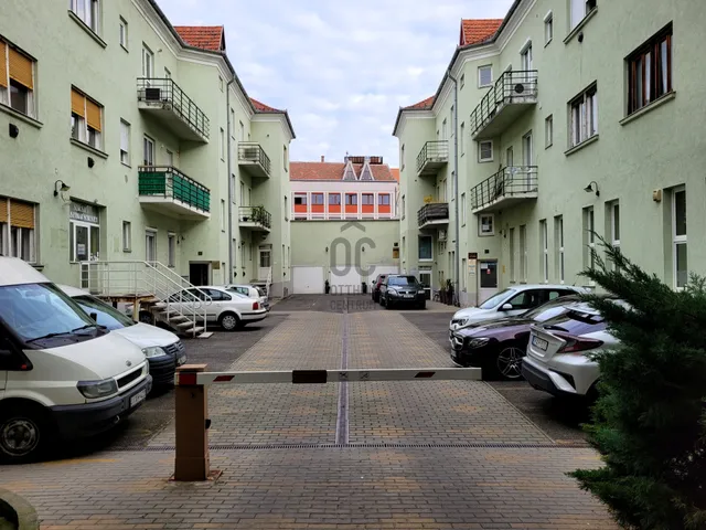 Eladó lakás Szombathely, Belváros 120 nm