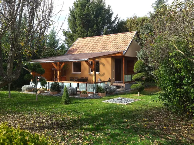 Eladó üdülő és hétvégi ház Szombathely, Olad 25 nm