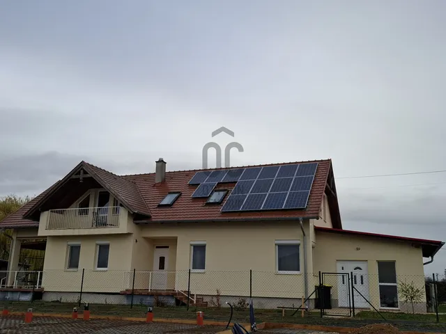 Eladó ház Gencsapáti 173 nm