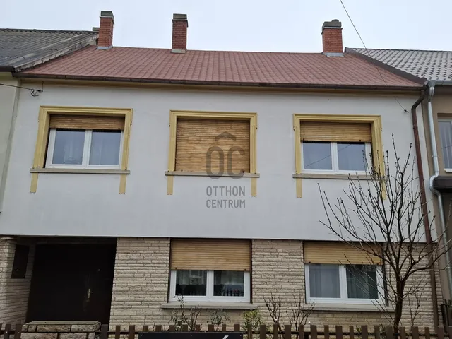 Eladó ház Szombathely, Kámon 139 nm