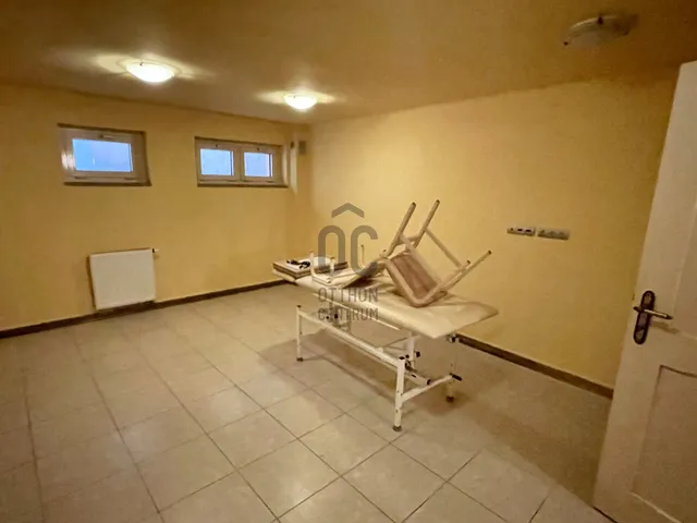 Kiadó kereskedelmi és ipari ingatlan Szombathely, Belváros 20 nm