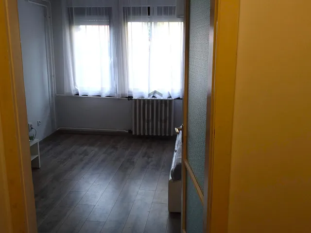 Eladó lakás Szombathely, Oladi lakótelep, Apáczai Csere János sétány 31 nm