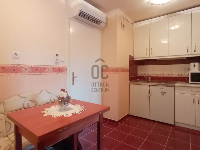 Eladó üdülő és hétvégi ház Balatonlelle 39 nm