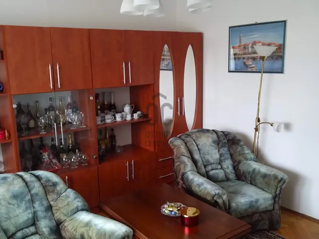 Eladó lakás Szombathely, Joskar-Ola-lakótelep 56 nm