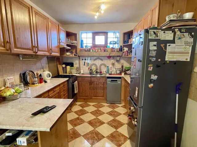 Eladó ház Ikervár 160 nm