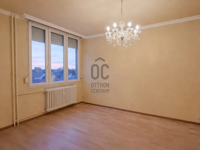 Eladó lakás Szombathely, Joskar-Ola-lakótelep 51 nm