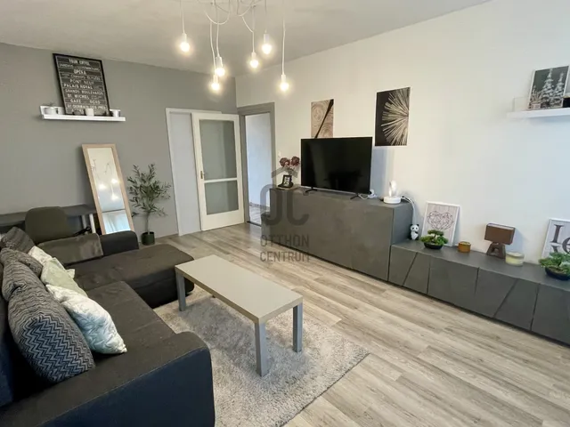 Eladó lakás Szombathely, Derkovits-lakótelep 58 nm