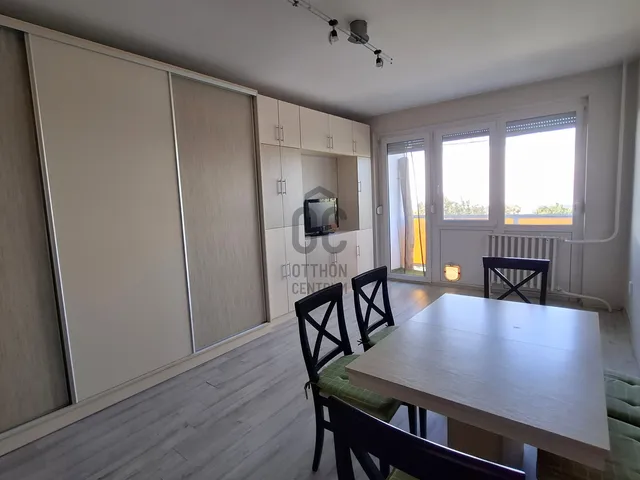 Eladó lakás Szombathely, Derkovits-lakótelep 54 nm