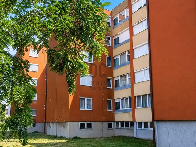 Eladó lakás Szombathely, Derkovits-lakótelep 51 nm