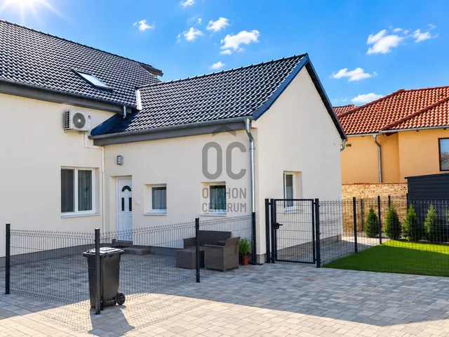 Eladó lakás Szombathely, Sarlaytelep 46 nm