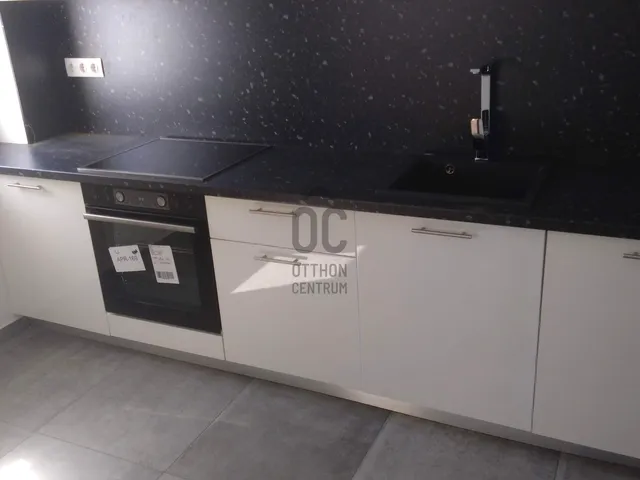 Eladó lakás Szombathely, Sarlaytelep, Tömjénhegy utca 46 nm