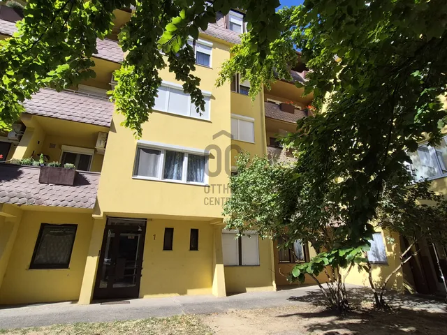 Eladó lakás Szombathely, Oladi lakótelep 67 nm