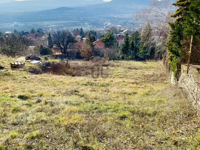 Eladó telek Szentendre, Sztaravoda 724 nm