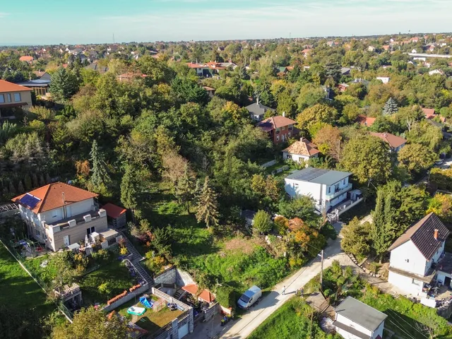 Eladó telek Érd, Parkváros 815 nm