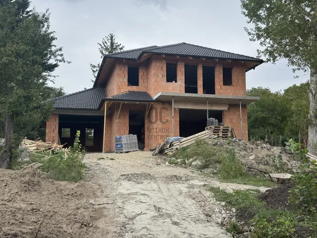Eladó ház Szentendre, Pismány 187 nm