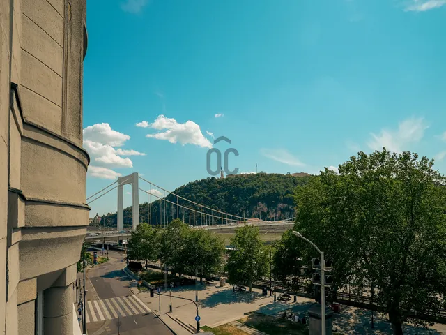 Kiadó kereskedelmi és ipari ingatlan Budapest V. kerület, Belváros 153 nm